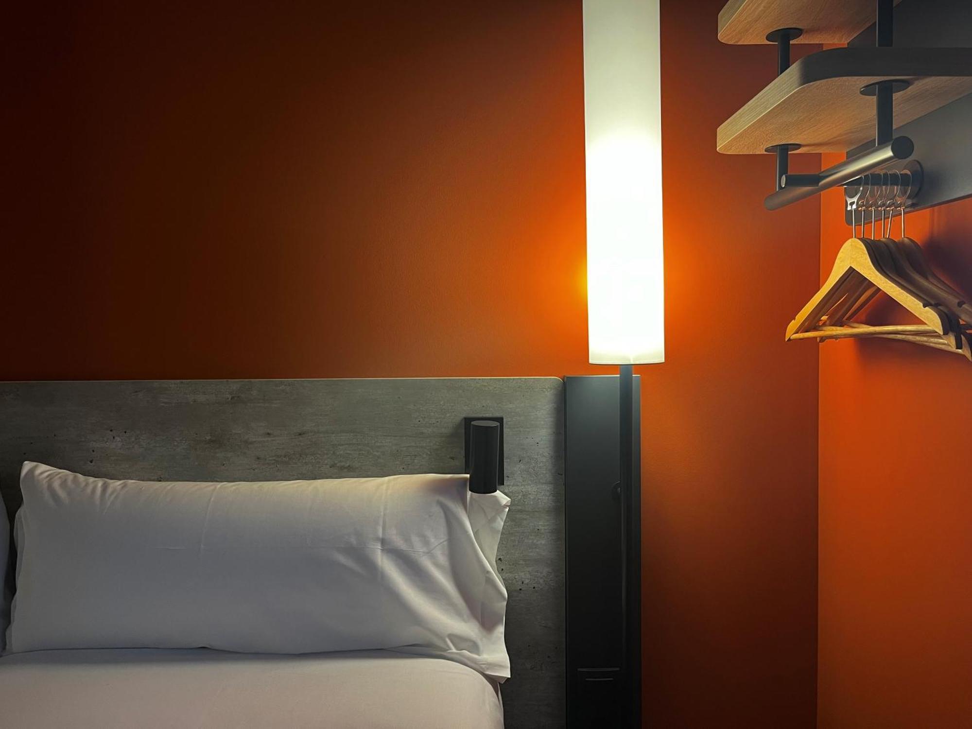 Ibis Budget Madrid Aeropuerto Luaran gambar