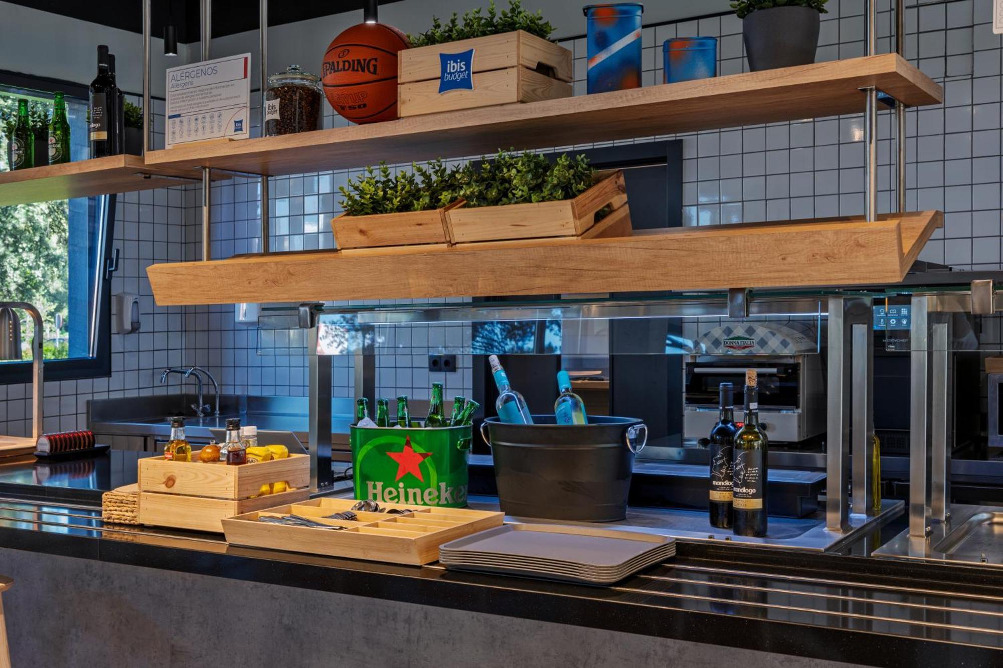 Ibis Budget Madrid Aeropuerto Luaran gambar