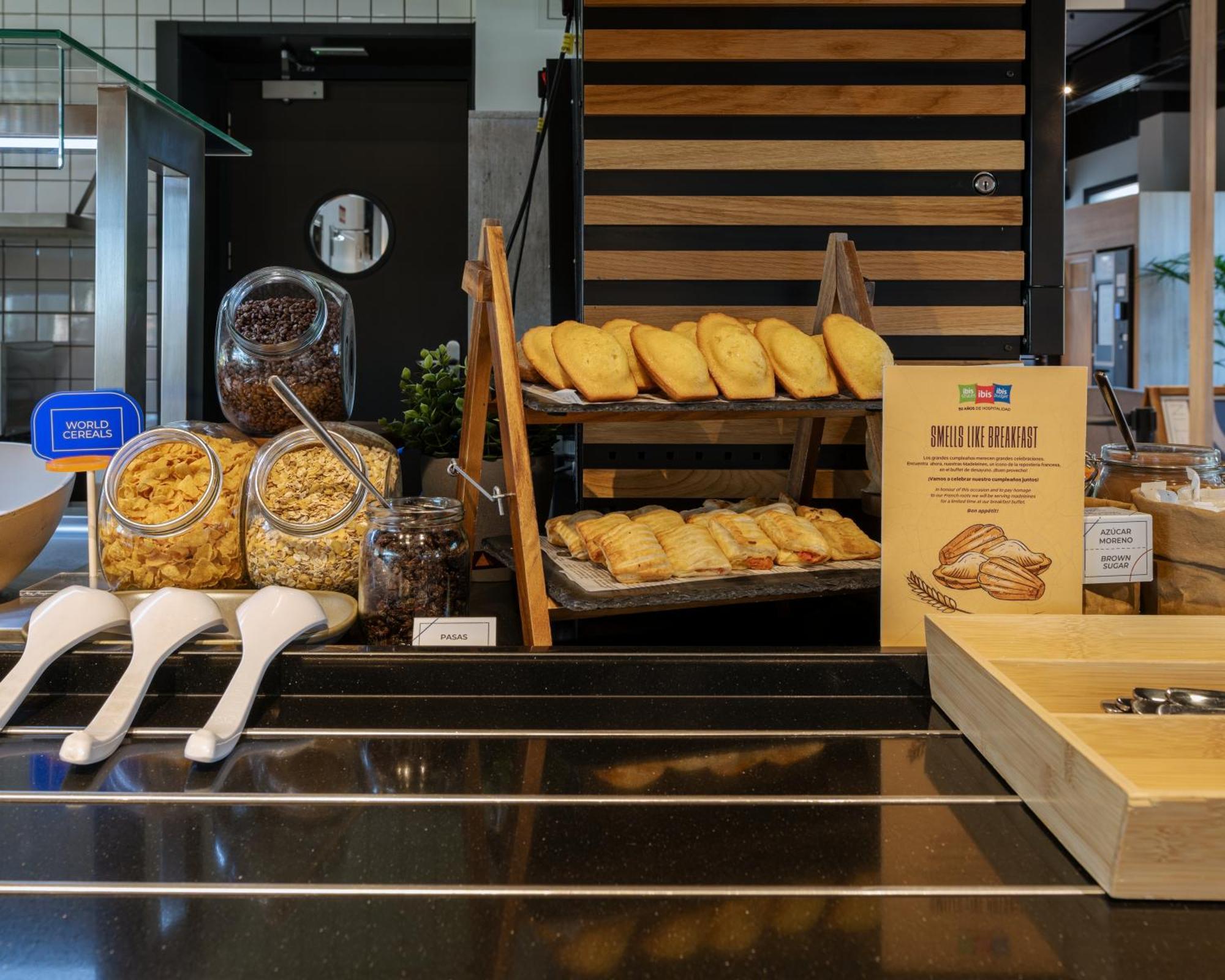 Ibis Budget Madrid Aeropuerto Luaran gambar