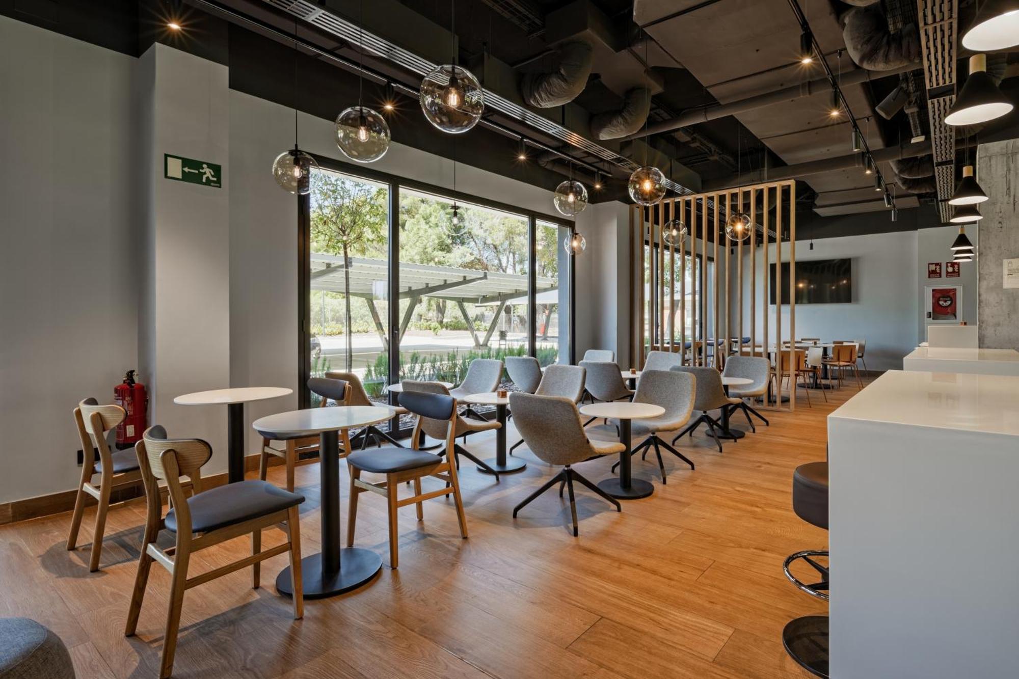 Ibis Budget Madrid Aeropuerto Luaran gambar